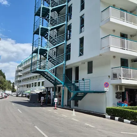 Direkt Am 2 Mit Panorama Meerblick Apartmán *